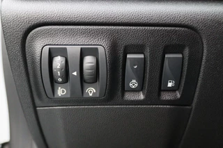 Renault Megane E-Tech – thumbnail 38