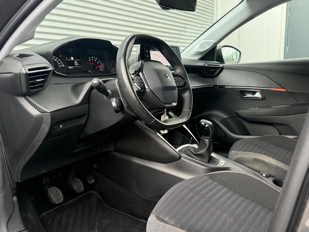 Peugeot 208 – foto 14