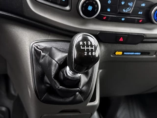 Ford Transit Custom – thumbnail 23