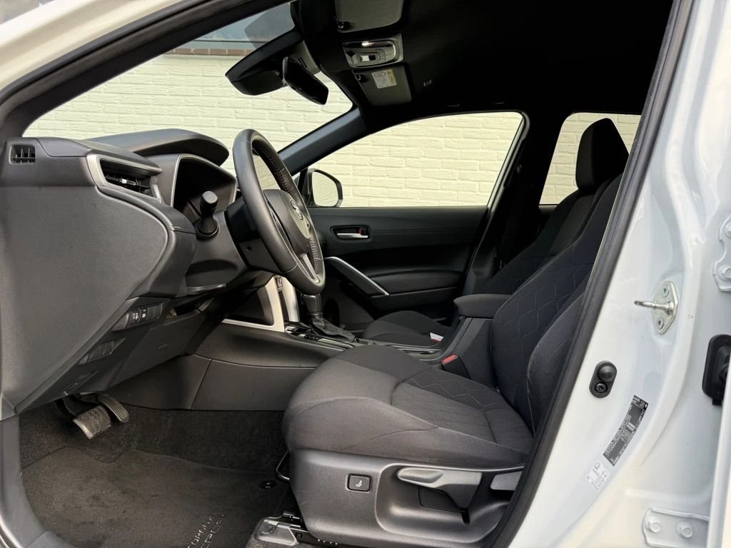 Toyota Corolla Cross – foto 23