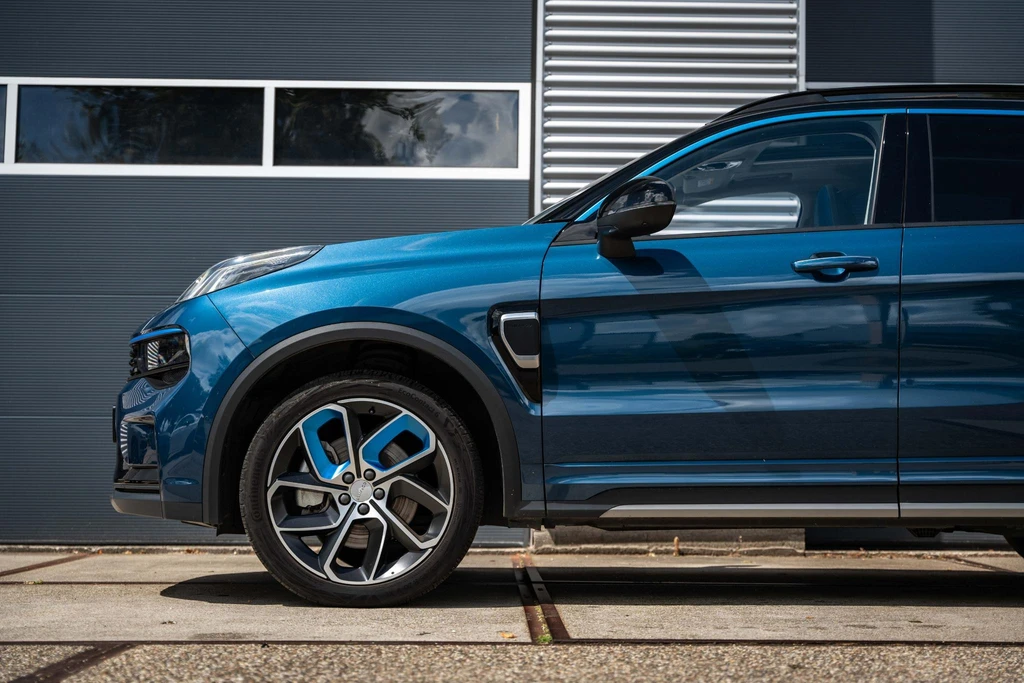 Lynk & Co 01 – foto 3