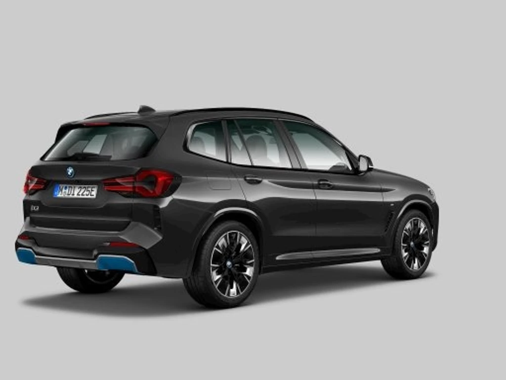 BMW iX3 – foto 3