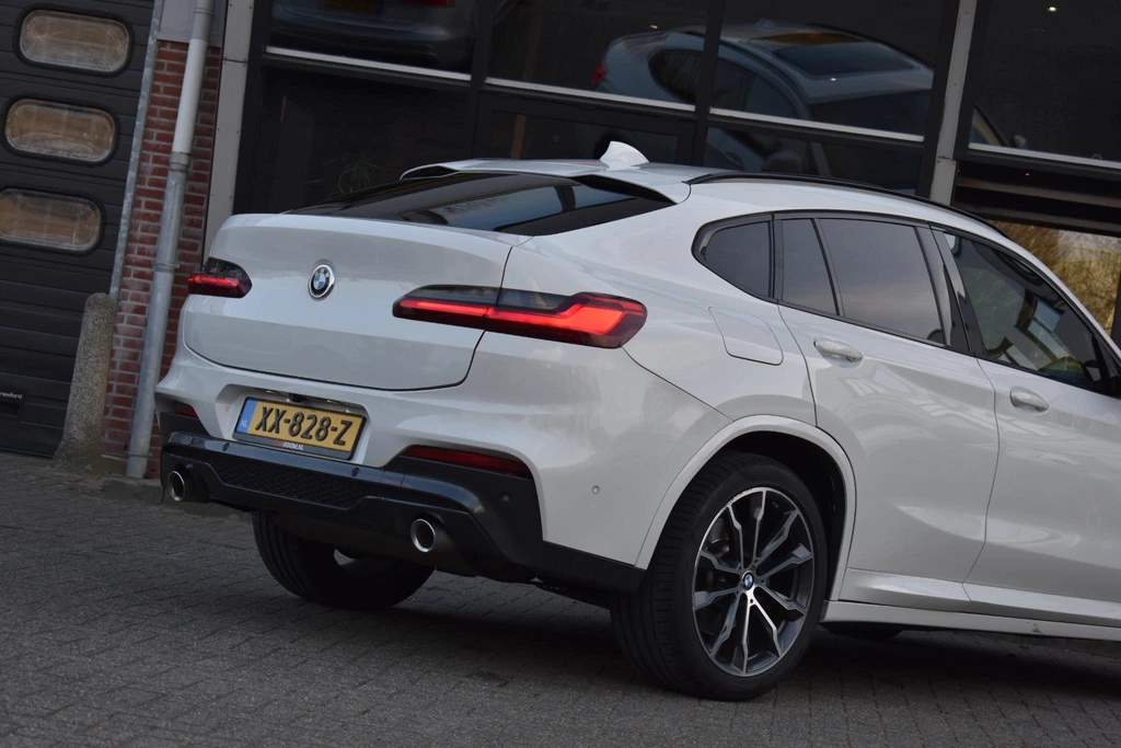 BMW X4 – foto 8