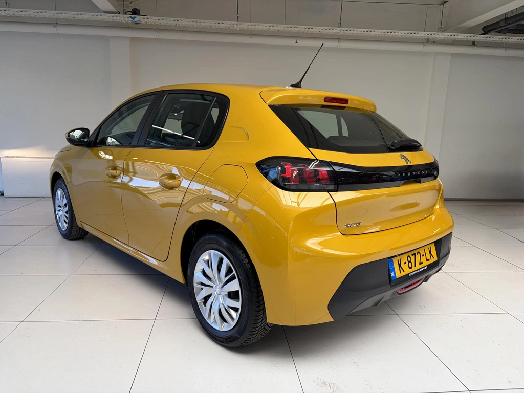 Peugeot 208 – foto 3