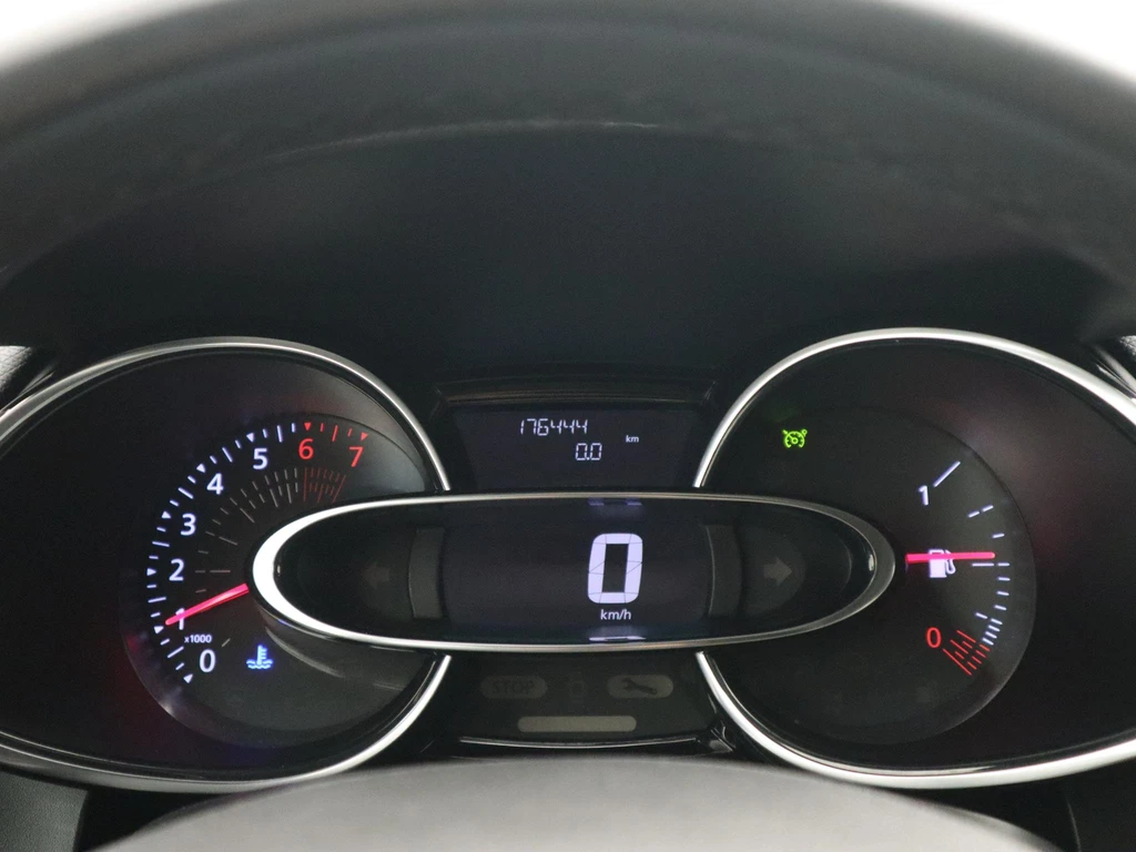 Renault Clio – foto 25