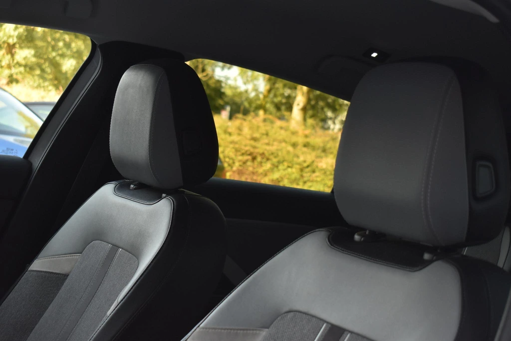 Opel Astra – foto 24