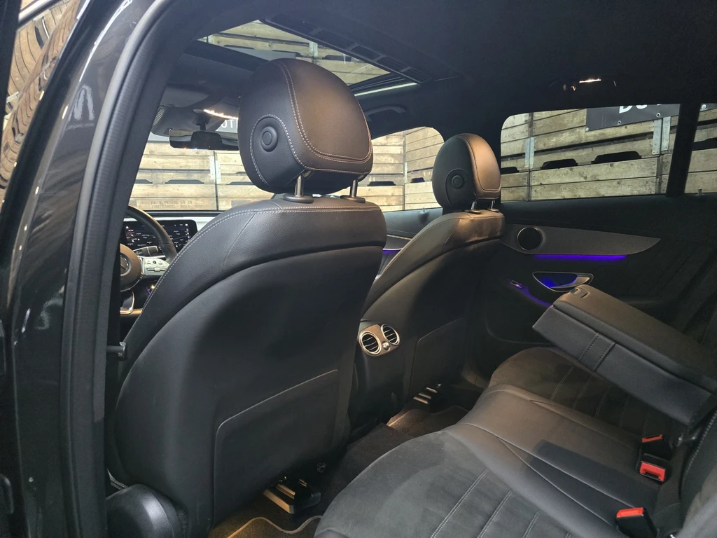Mercedes-Benz EQC – foto 15