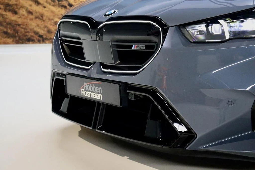BMW M5 – foto 10