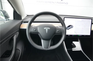 Tesla Model 3 – thumbnail 14