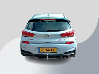 Hyundai i30 – thumbnail 1