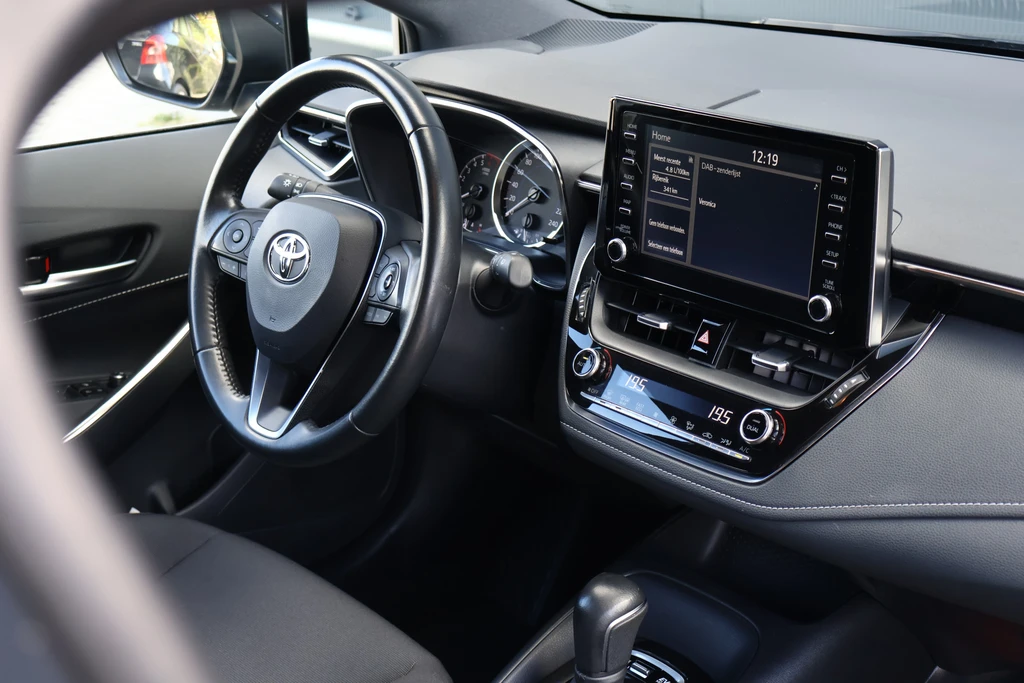 Toyota Corolla Touring Sports – foto 21