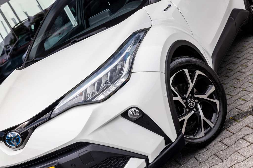 Toyota C-HR – foto 12