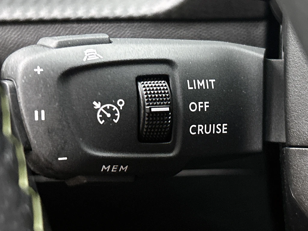 Peugeot e-2008 – foto 7