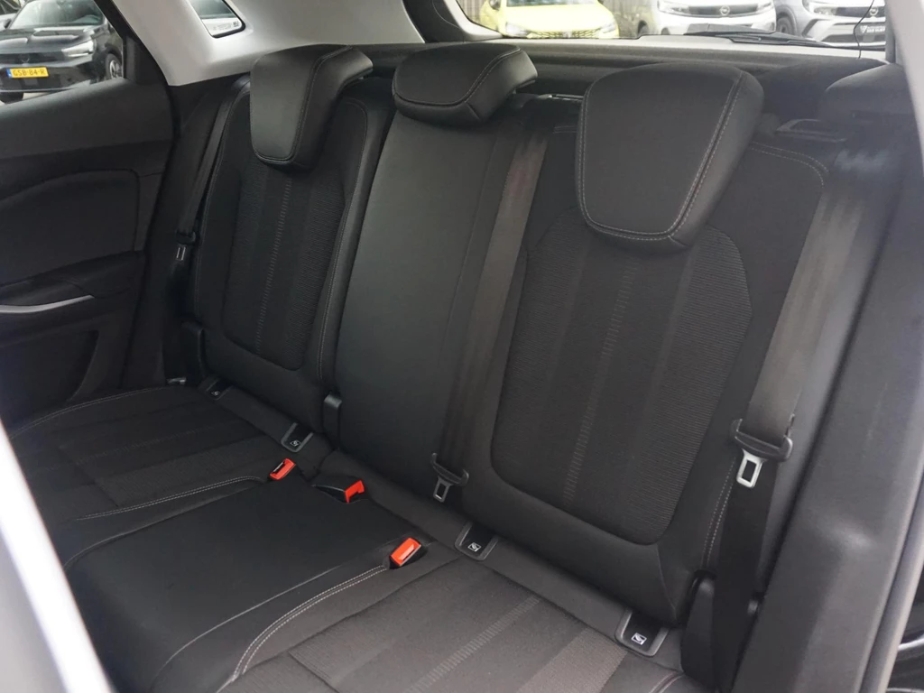 Opel Grandland – foto 30