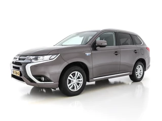 Mitsubishi Outlander – thumbnail 1