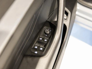 Volkswagen Passat – thumbnail 18