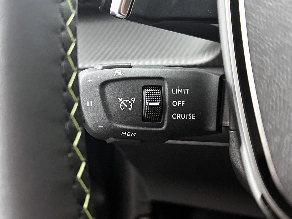 Peugeot 208 – foto 6