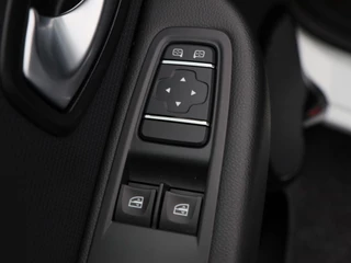 Renault Clio – thumbnail 17