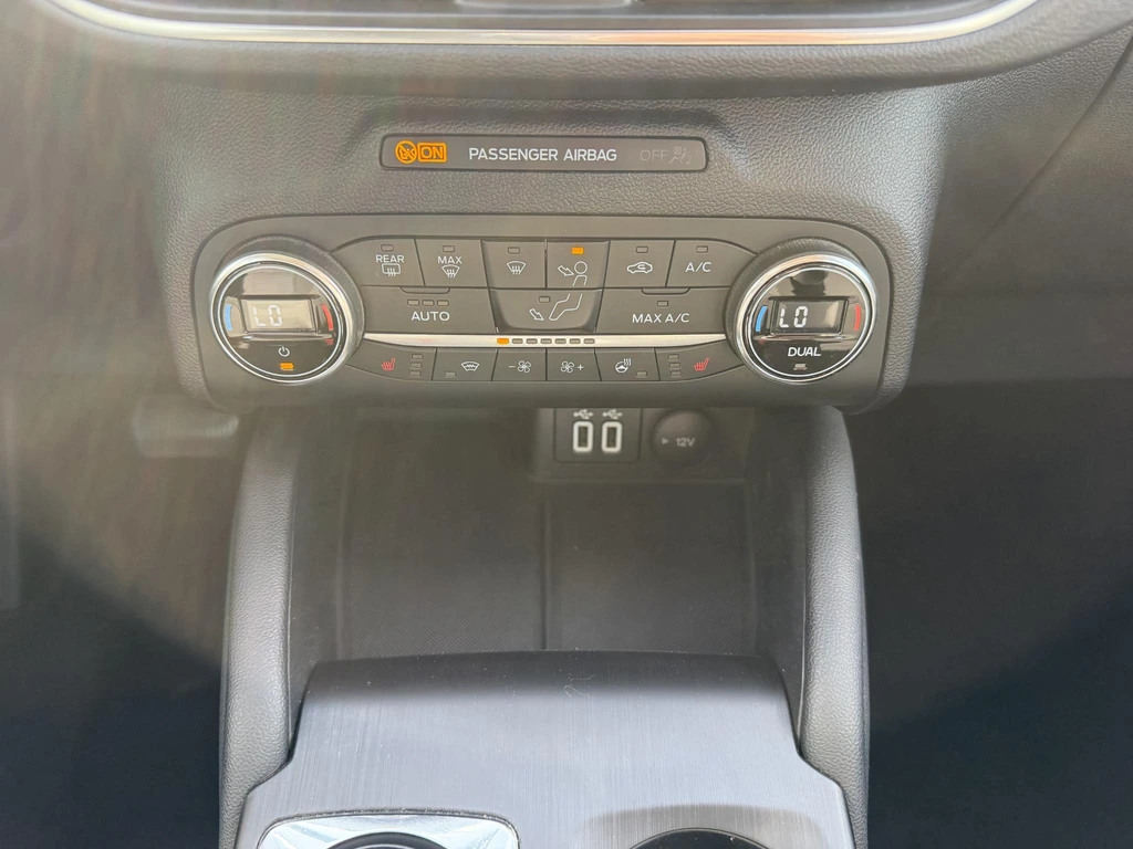 Ford Kuga – foto 18