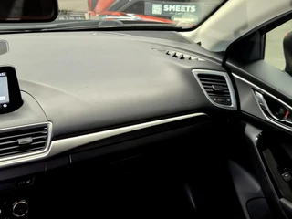 Mazda 3 – thumbnail 37