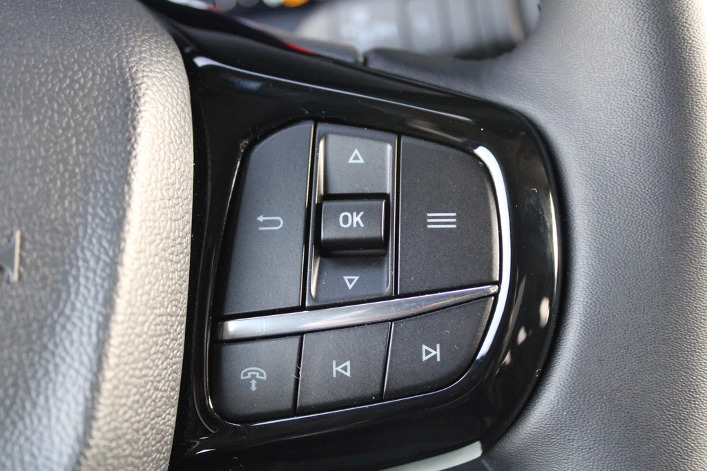 Ford Tourneo Custom – foto 13