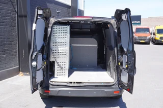 Ford Transit Connect – thumbnail 8