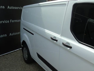 Ford Transit Custom – thumbnail 5