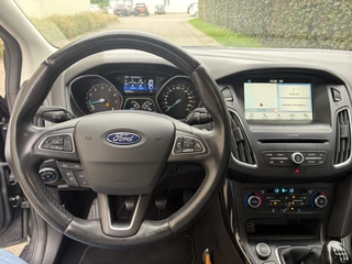 Ford Focus – thumbnail 19