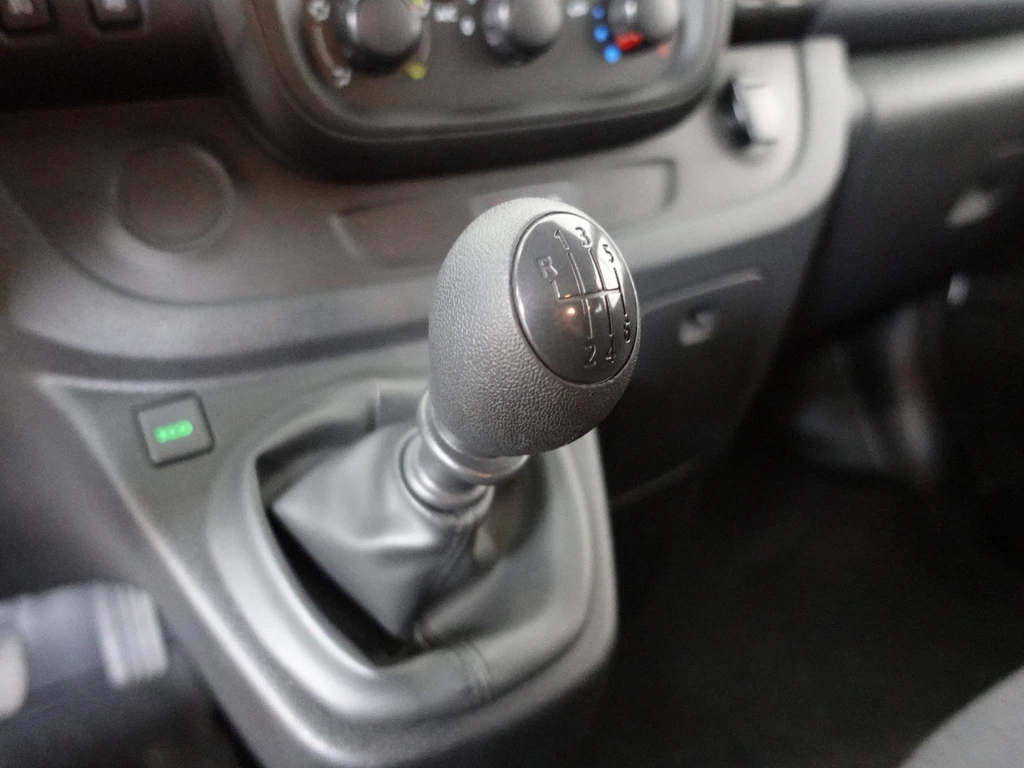 Opel Vivaro – foto 27