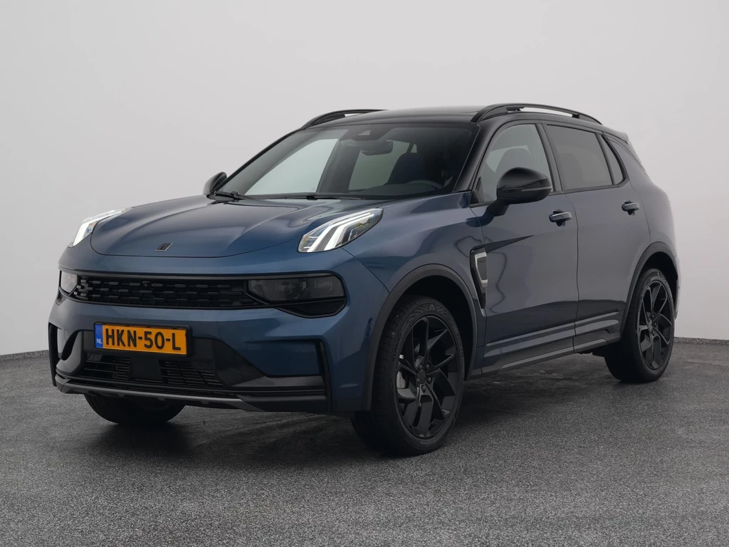 Lynk & Co 01 – foto 1