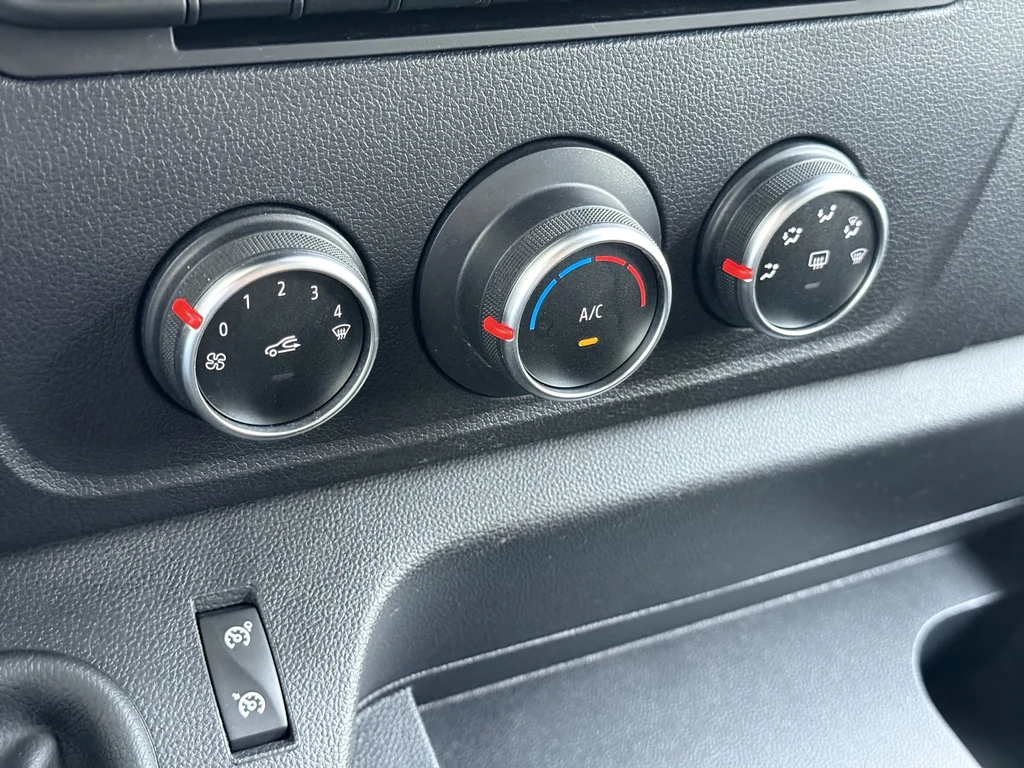 Renault Master – foto 18
