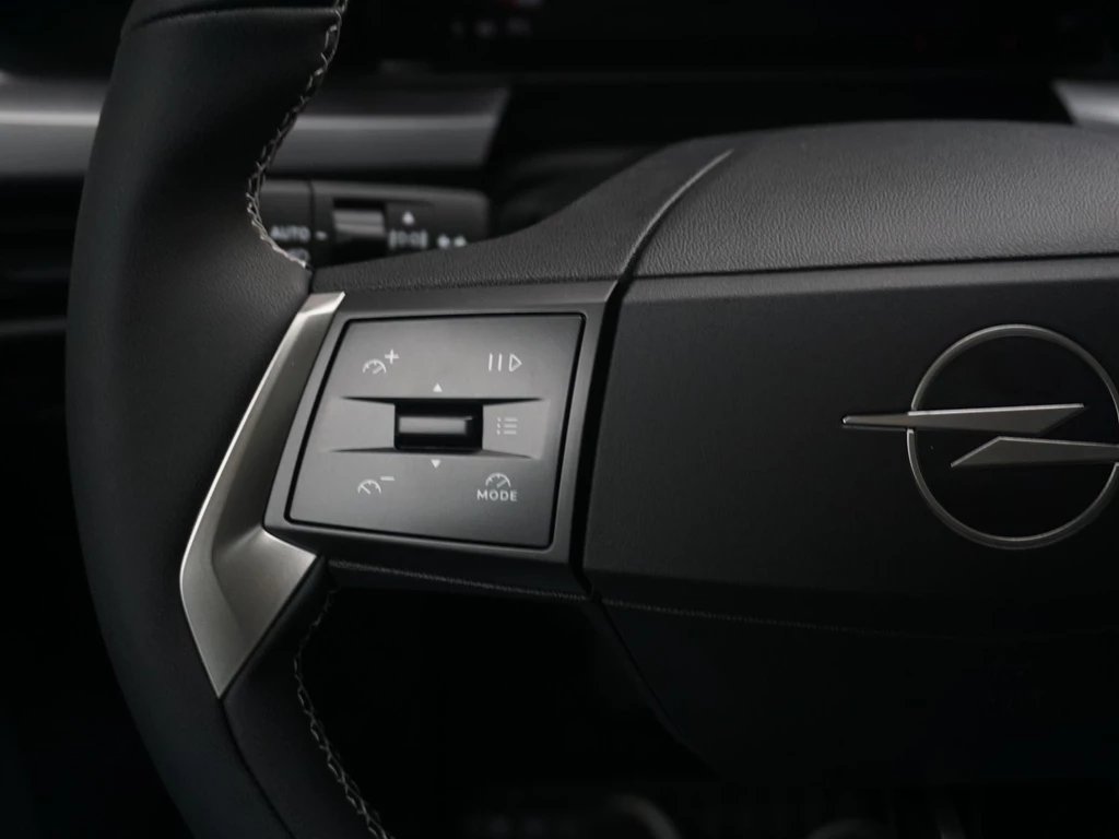 Opel Frontera – foto 17