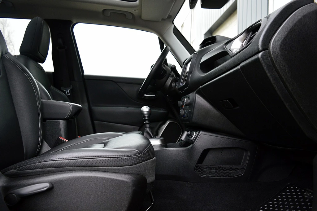 Jeep Renegade – foto 15