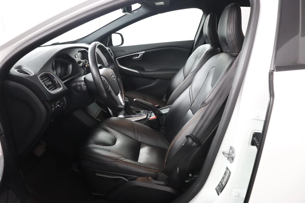 Volvo V40 – foto 14