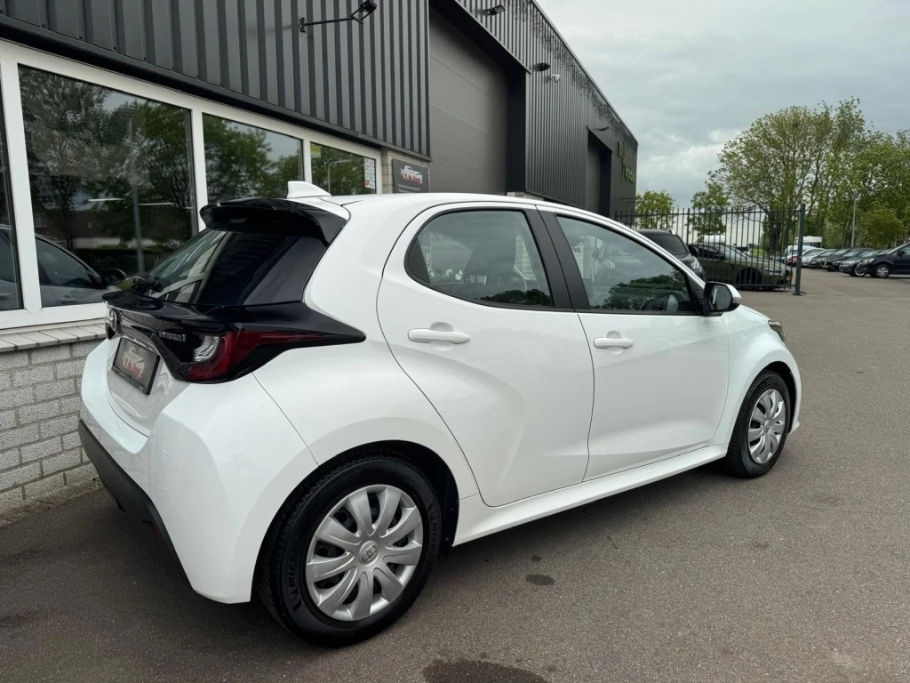Toyota Yaris – foto 4