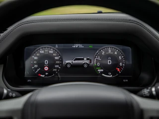 Land Rover Defender – thumbnail 35