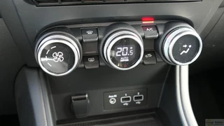 Renault Captur – thumbnail 14