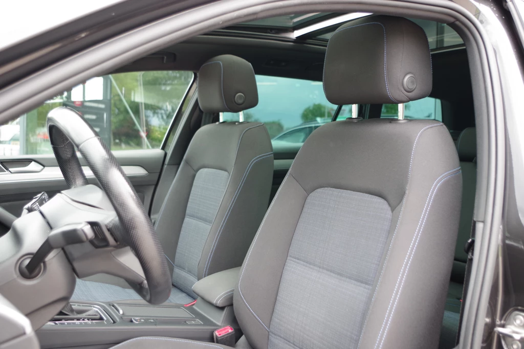 Volkswagen Passat – foto 11