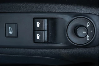 Opel Combo – thumbnail 25