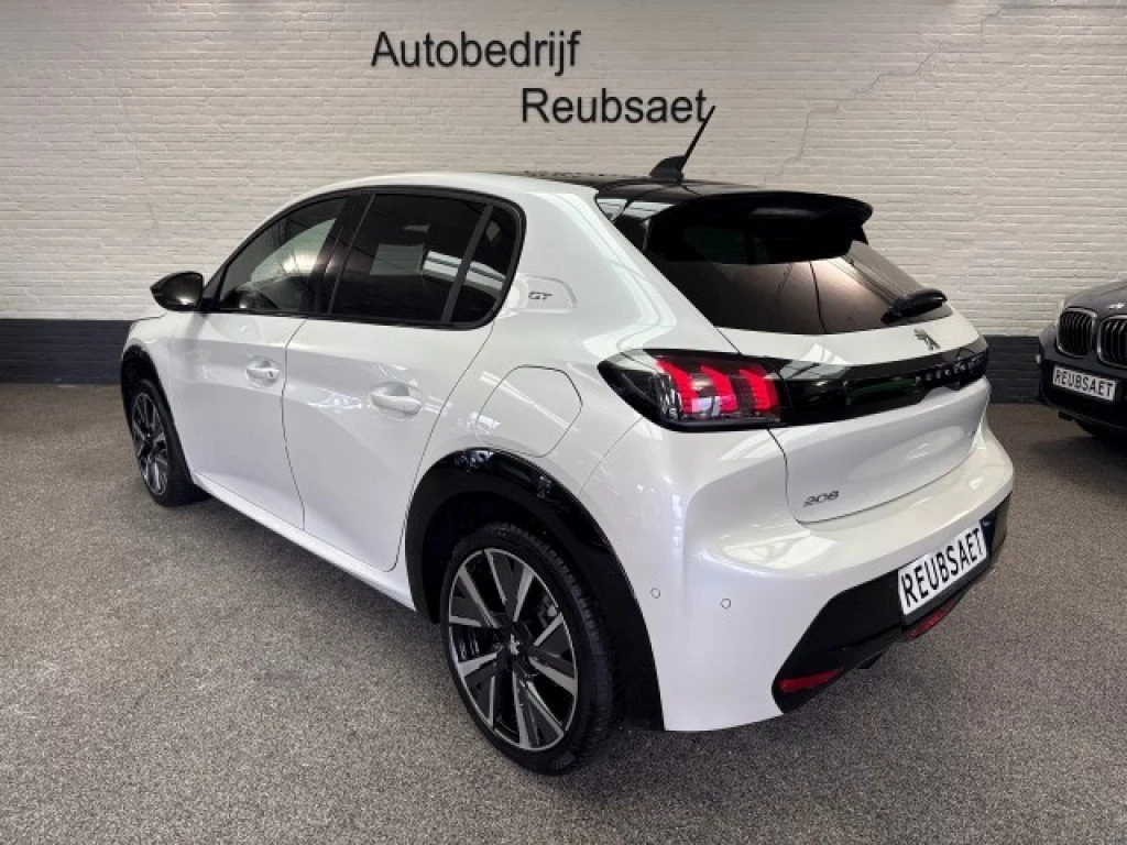 Peugeot 208 – foto 3
