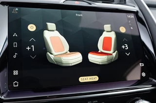 Jaguar E-PACE – thumbnail 33