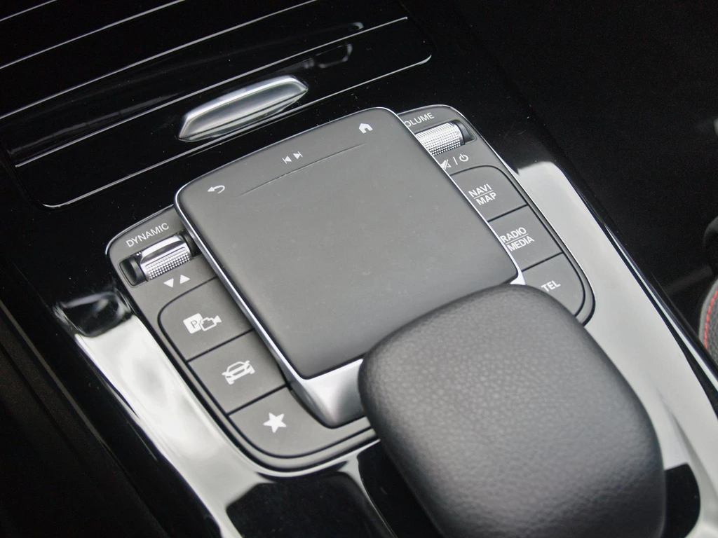 Mercedes-Benz CLA – foto 29