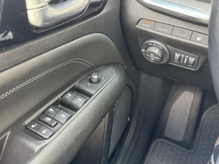 Jeep Compass – thumbnail 25