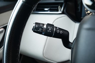 Land Rover Range Rover Velar – thumbnail 38