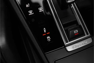 Porsche Cayenne – thumbnail 35