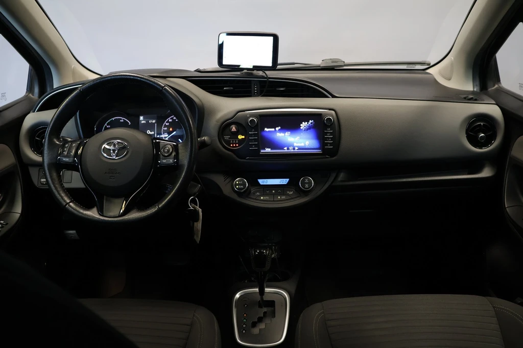 Toyota Yaris – foto 8