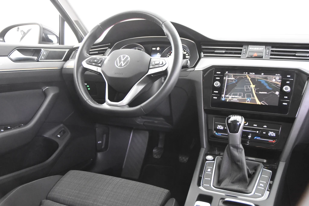 Volkswagen Passat – foto 24