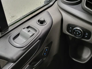 Ford Transit Custom – thumbnail 18