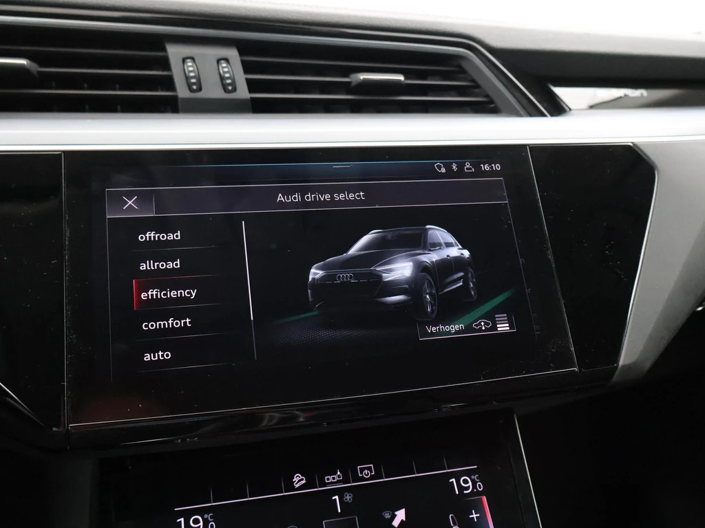 Audi e-tron – foto 25