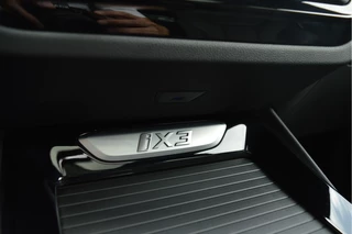 BMW iX3 – thumbnail 17